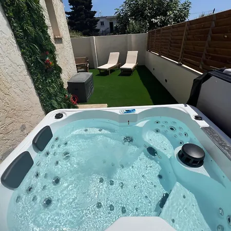 La Severino - - Les Issambres - Meuble De Tourisme 3 Etoiles Holiday home La Garonnette-Plage